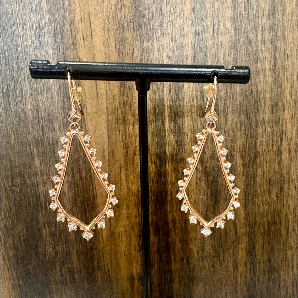 Kendra Scott “Sophee” Rose Gold Teardrop/Crystal Earrings. Fast shipping.